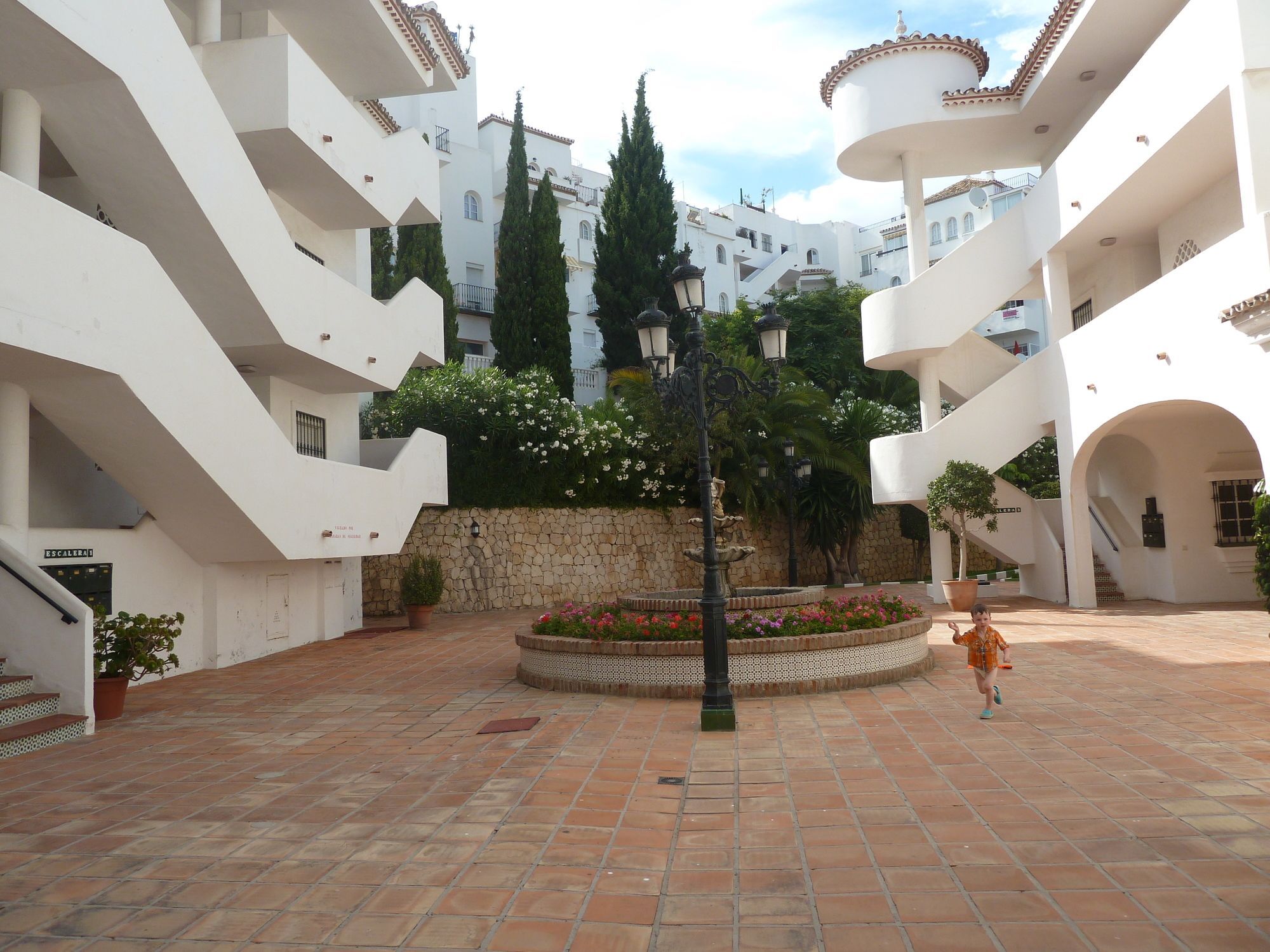 Apartamento Pueblo Quinta Бенальмадена Экстерьер фото